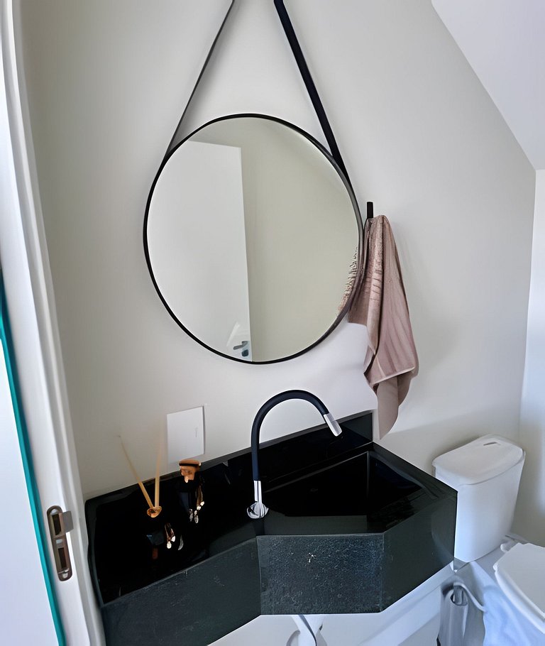 Casa com Mesa de Sinuca próximo Parque e Praia