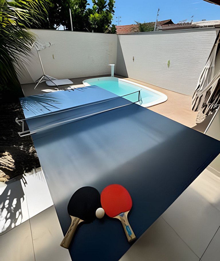 Casa com piscina privativa perto do Beto Carrero