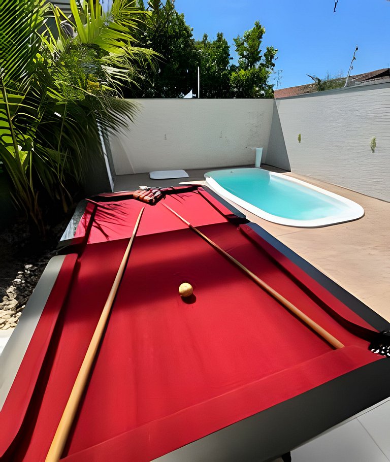 Casa com piscina privativa perto do Beto Carrero