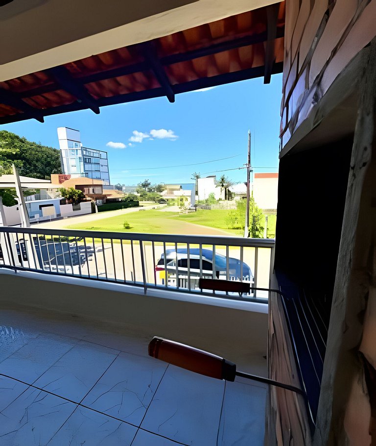 Casa com vista para o mar e próximo a Beto Carrero