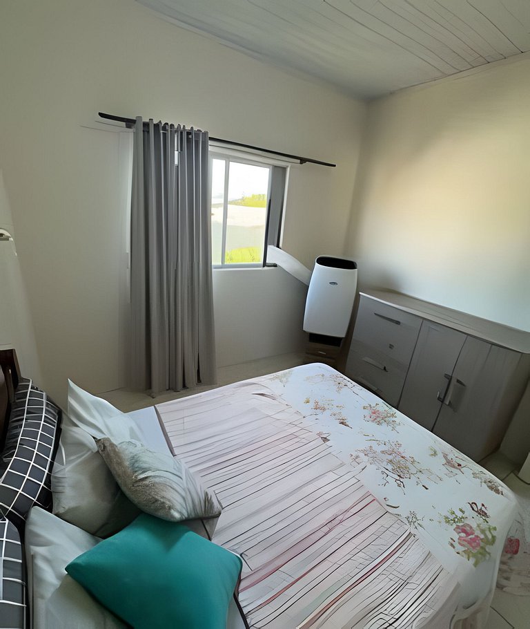 Casa com vista para o mar e próximo a Beto Carrero