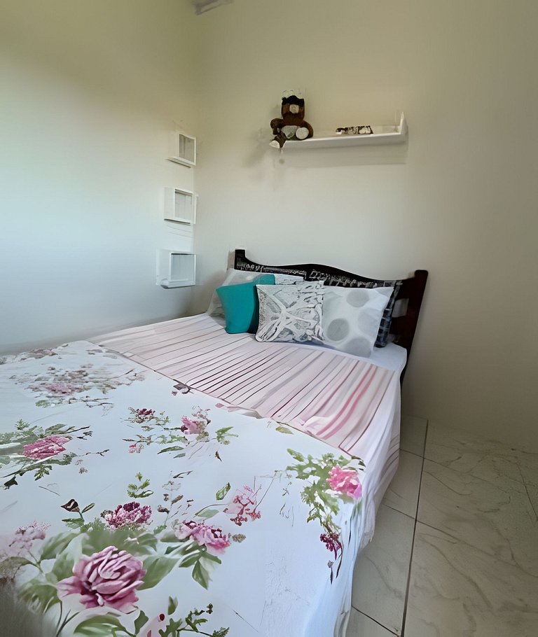 Casa com vista para o mar e próximo a Beto Carrero