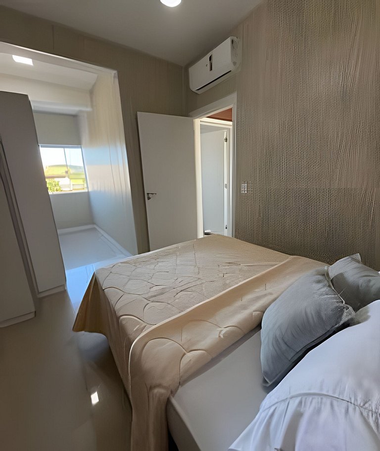 Casa linda com piscina e Bem Próximo ao Parque