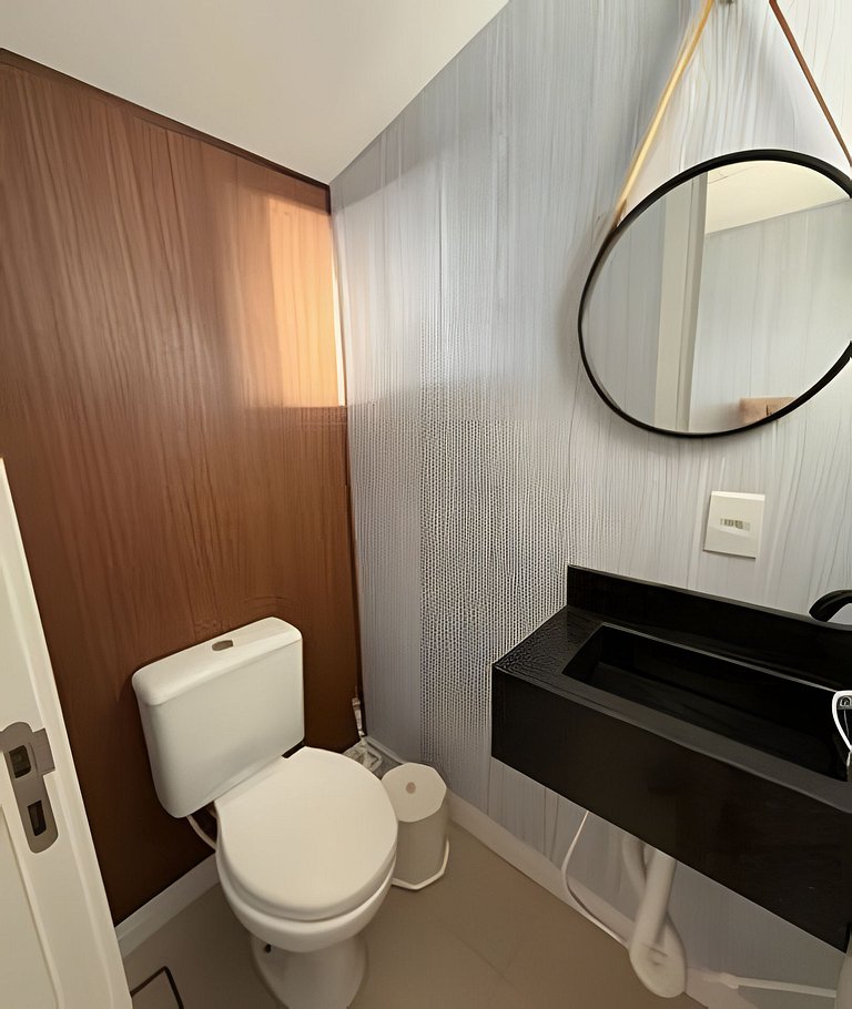 Casa linda com piscina e Bem Próximo ao Parque