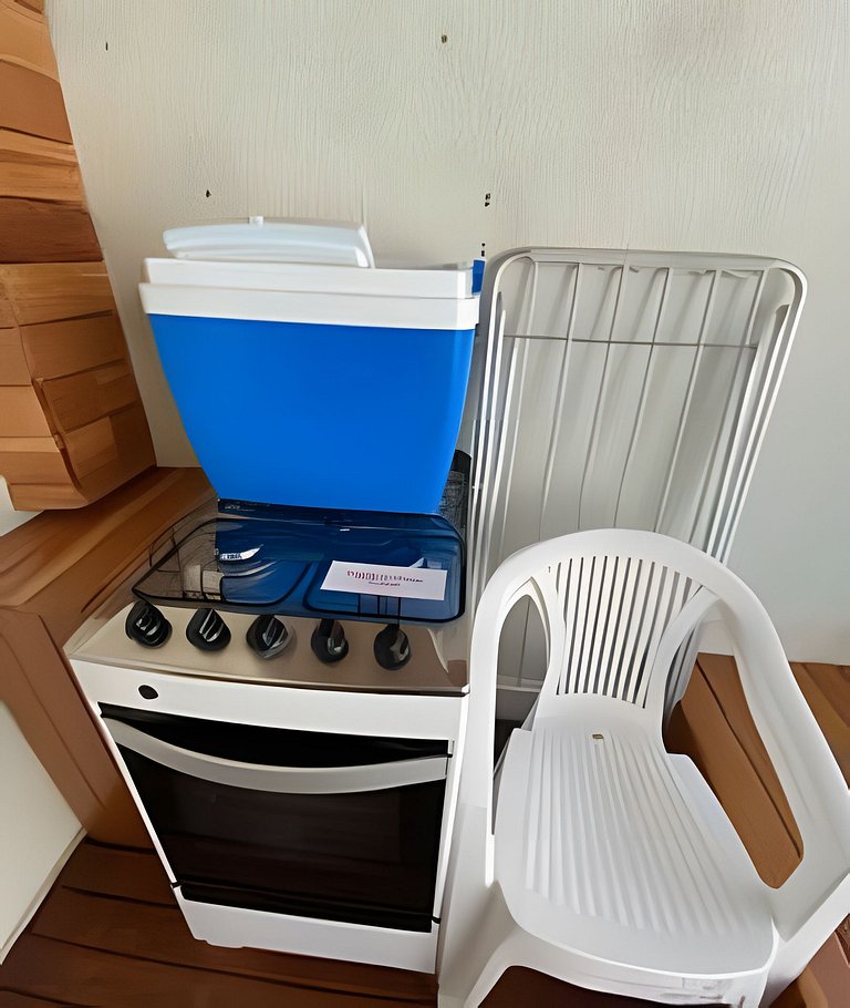 Casa luxo com piscina próximo a Praia e Beto Car.
