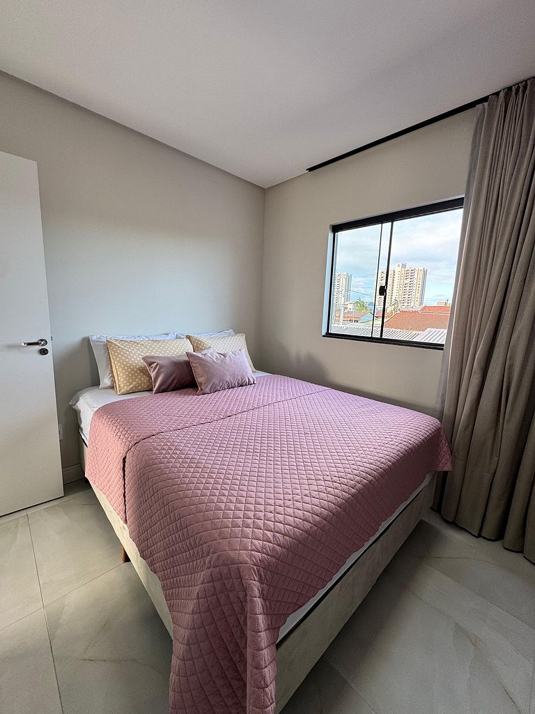 Casa Nova e Moderna | 700m praia | 8 min parque