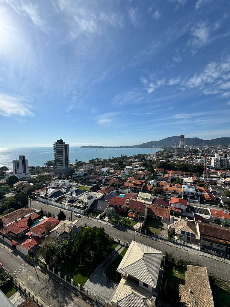 Apto Vista Mar | 200m Praia | 7 minutos do Parque
