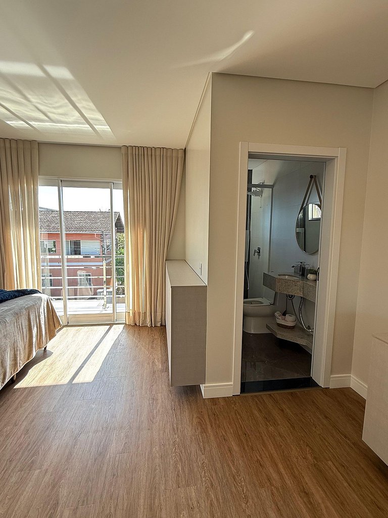 Casa com 3 Suítes, Piscina e tudo novinho