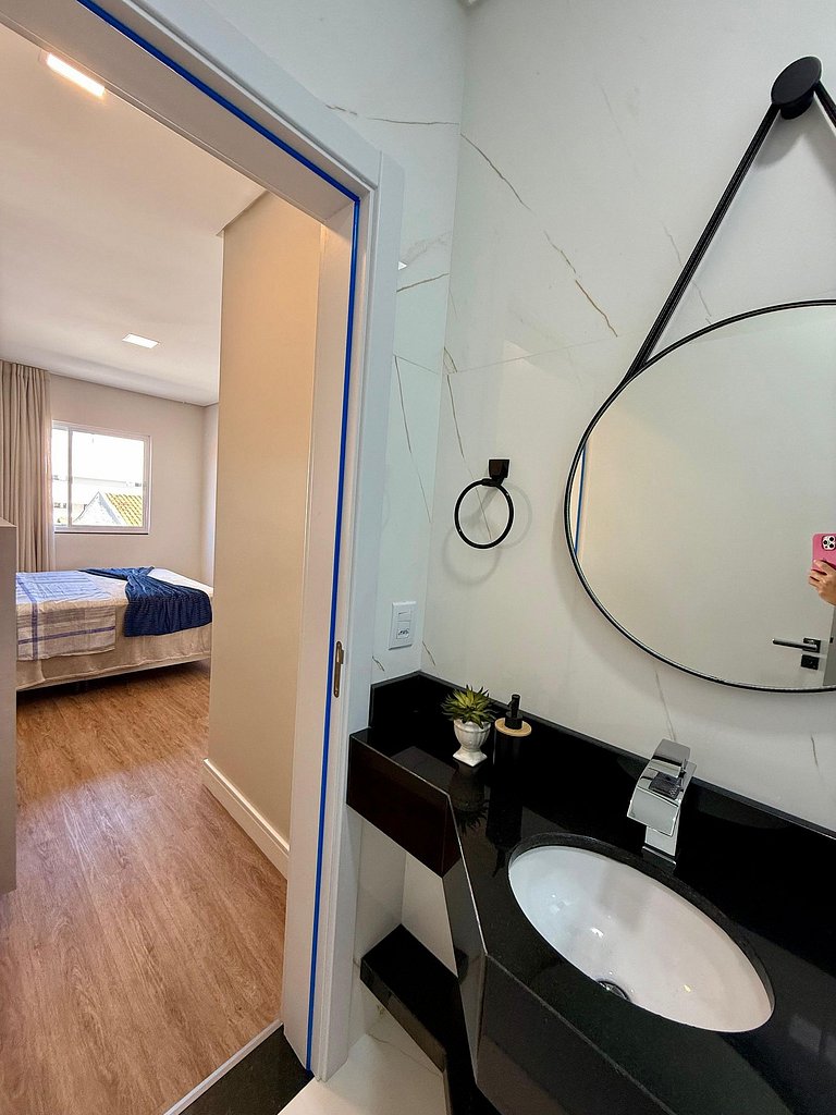 Casa com 3 Suítes, Piscina e tudo novinho