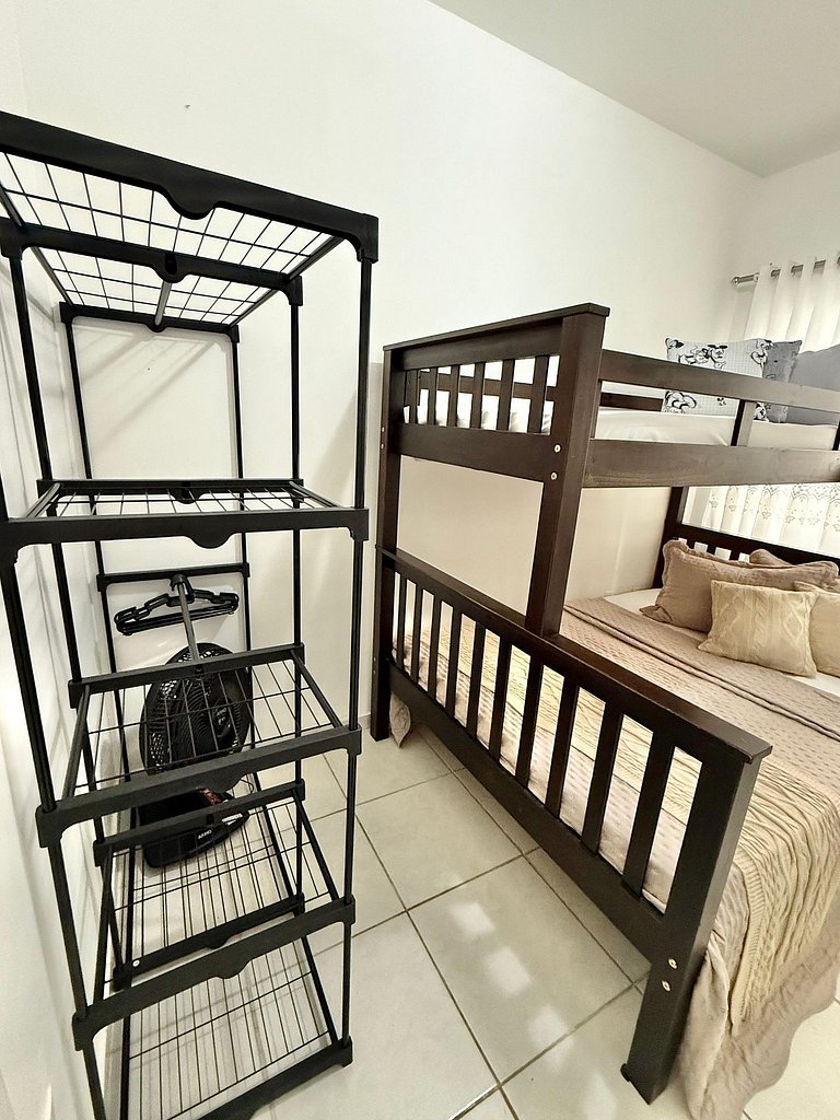 Ap Próximo ao Beto Carrero, da para ir a pé.