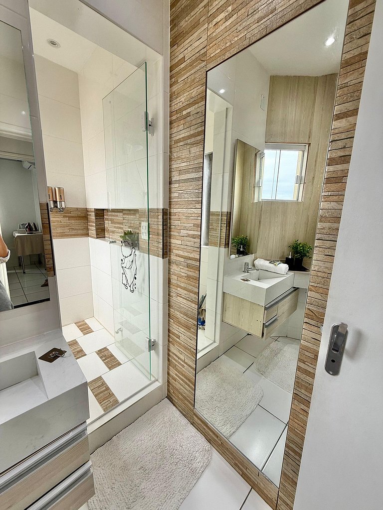 Apto | 150m da Praia | 10 minutos do Beto Carrero