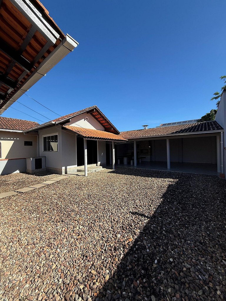 500m parque | 300m praia | Casa Espaçosa