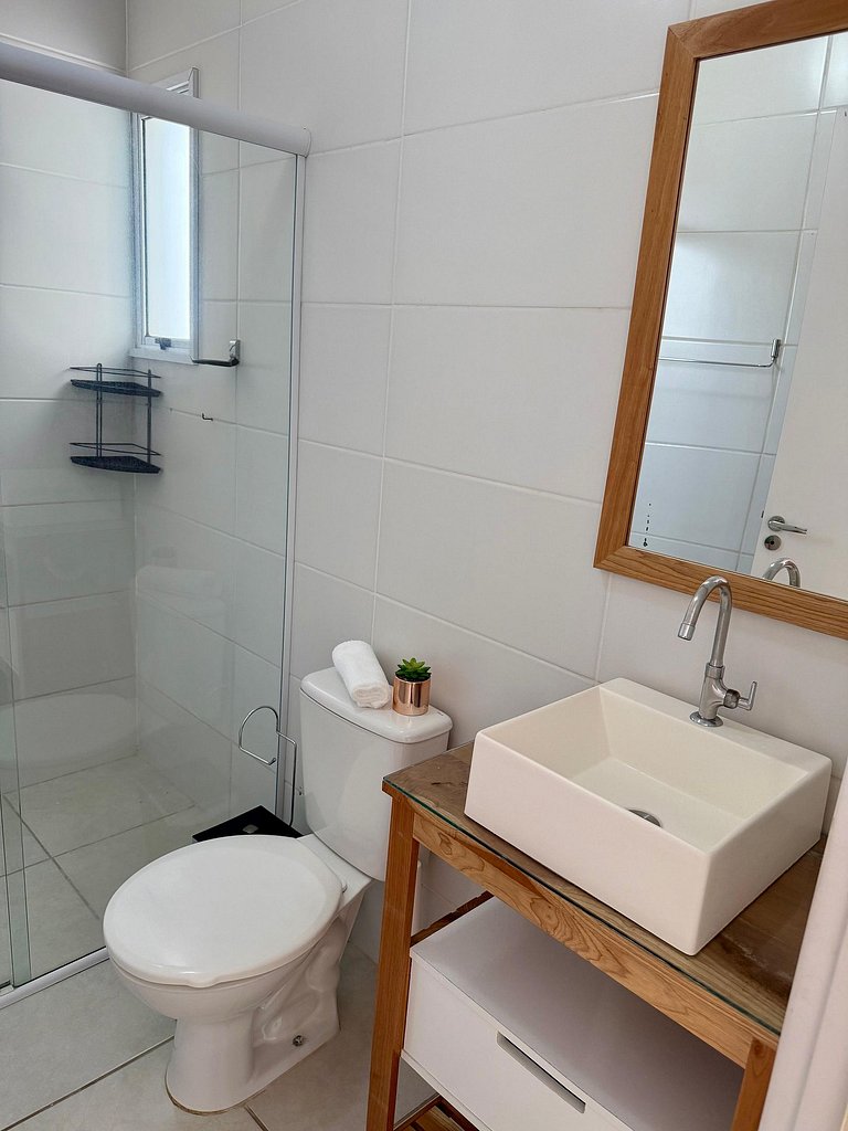 Apto Elegante | Garagem coberta | Próx. Parque