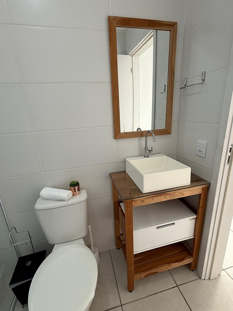 Apto Elegante | Garagem coberta | Próx. Parque