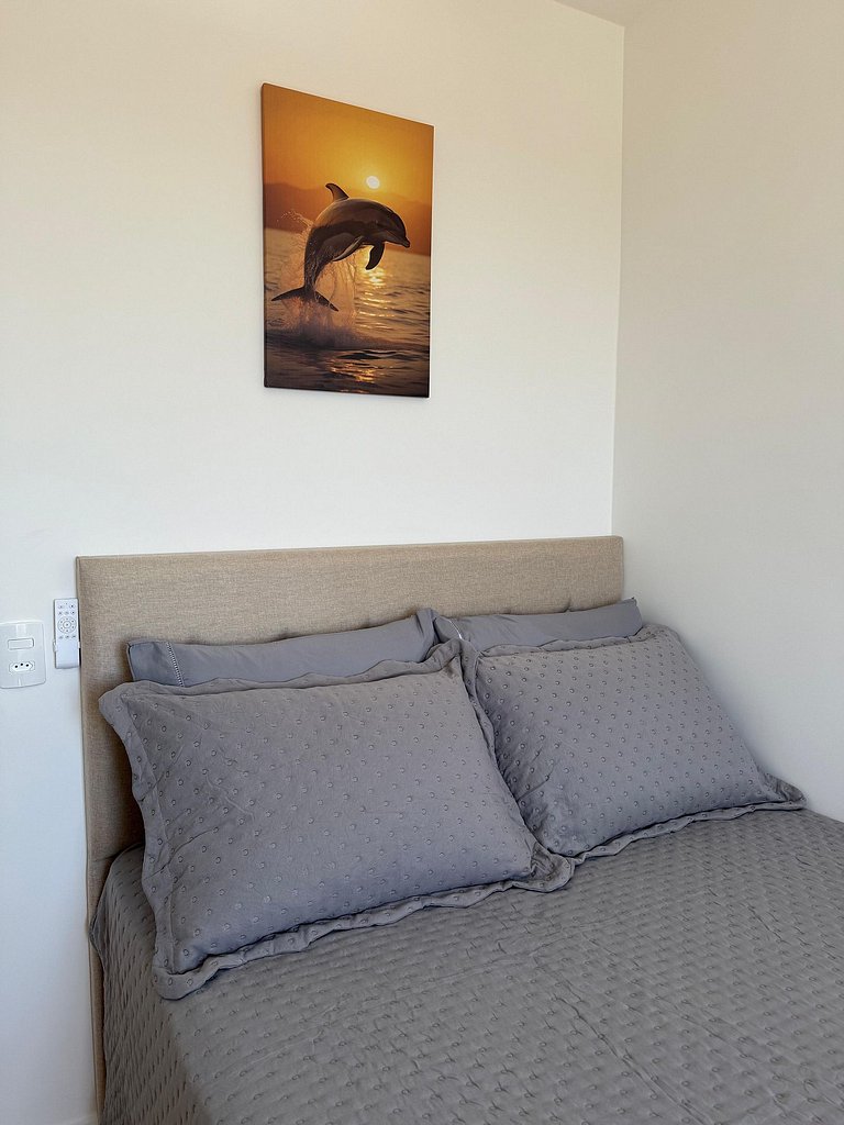 Vista Mar • Piscina & Jacuzzi • Cond. Completo