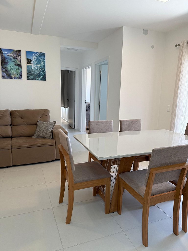 Vista al mar • Piscina y jacuzzi • Completos