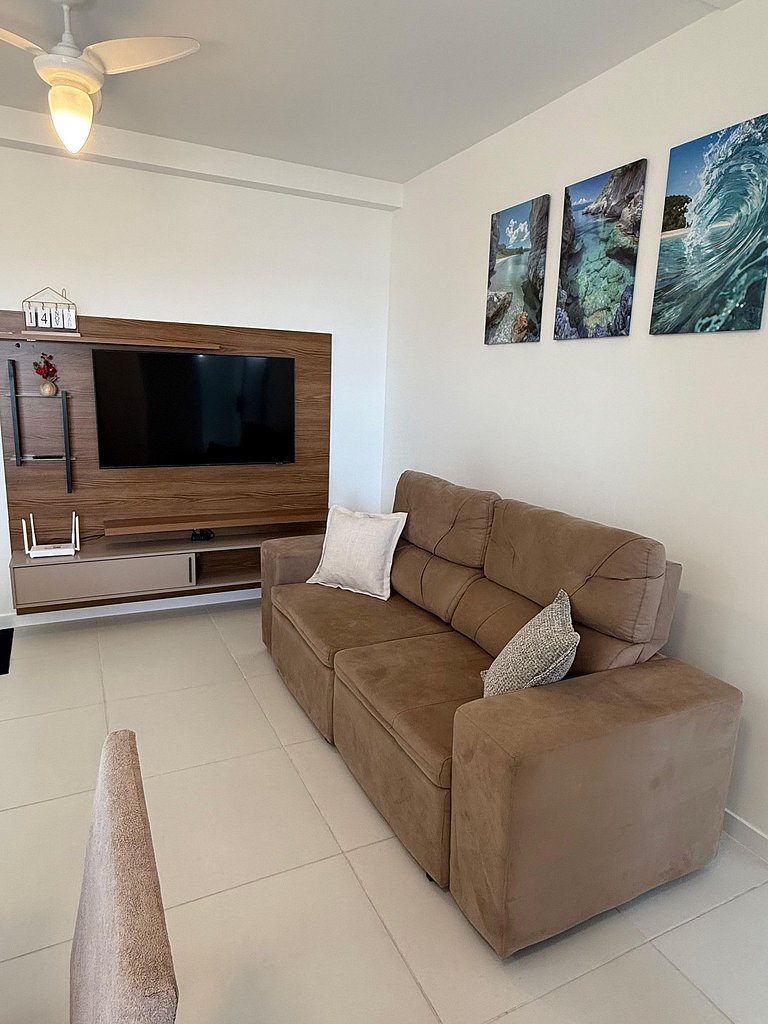 Vista Mar • Piscina & Jacuzzi • Cond. Completo