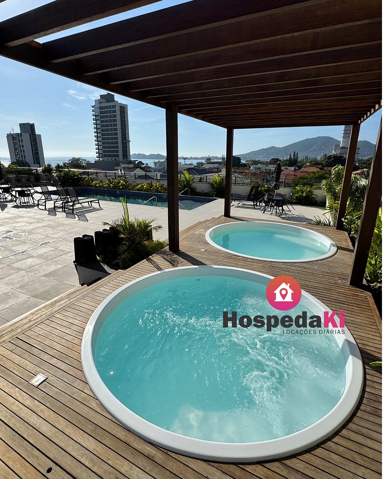 Vista Mar • Piscina & Jacuzzi • Cond. Completo