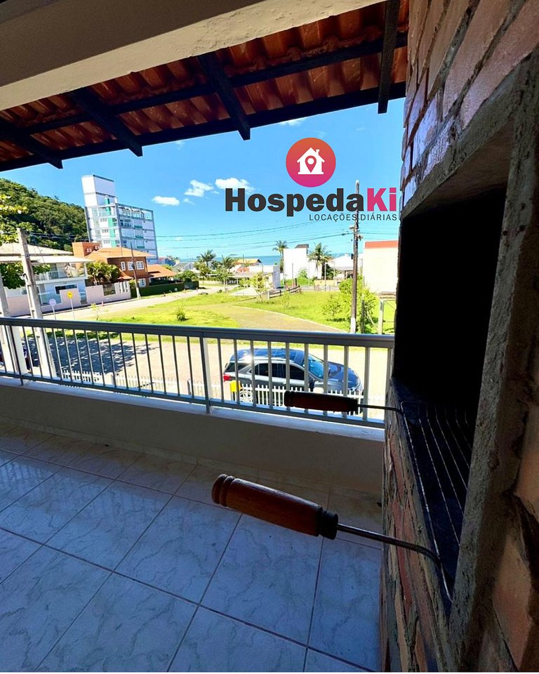 Casa com vista para o mar e próximo a Beto Carrero