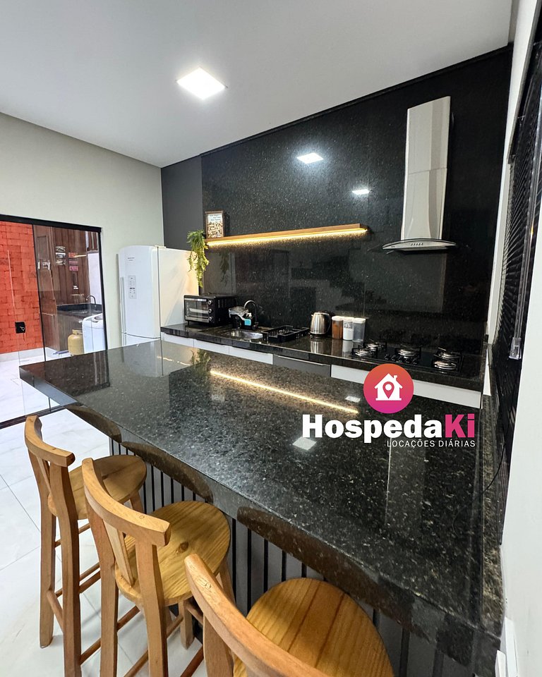 Casa Nova - Moderna | 700m praia | 8 min parque