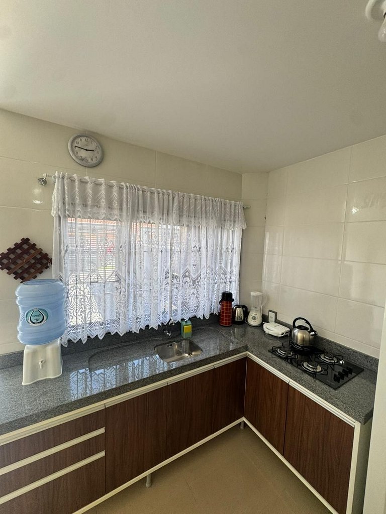 Casa completa en Piçarras, ¡tu estancia perfecta!