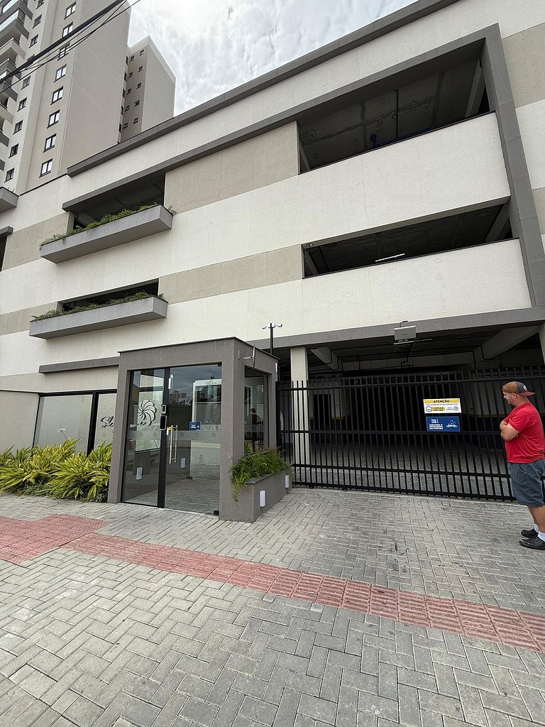 Home Club Completo | 200m Praia | 7 min. do Parque