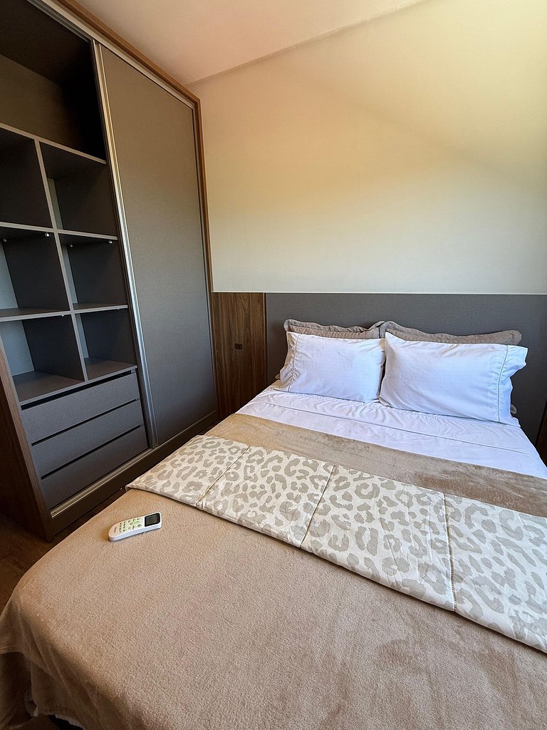 Apto novo próximo ao Parque Beto Carrero World