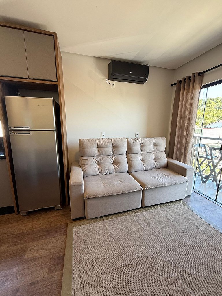 Apto completo próximo ao Parque Beto Carrero World