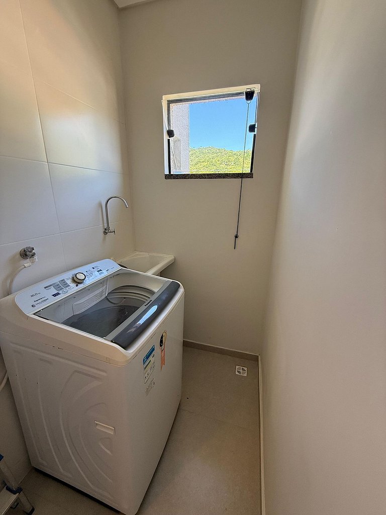 Apto novo próximo ao Parque Beto Carrero World