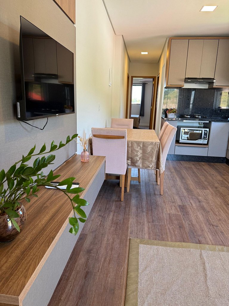 Apto novo próximo ao Parque Beto Carrero World