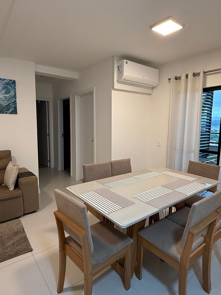 Vista Mar • Piscina & Jacuzzi • Todo Climatizado