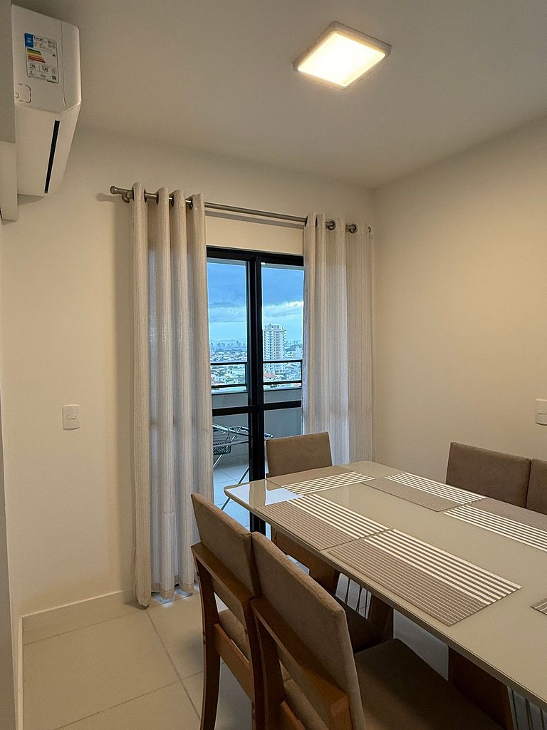 Vista al mar • Piscina y jacuzzi • Completos