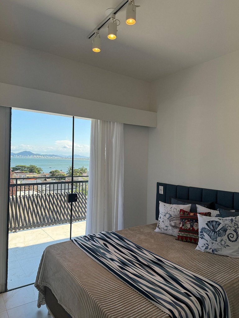 Refuge Corner | Panoramic View | Heated Pool