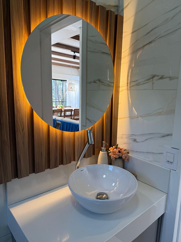 Refuge Corner | Panoramic View | Heated Pool