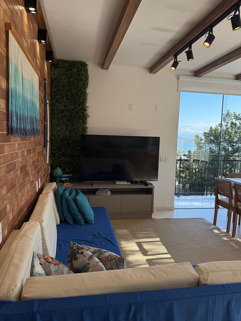 Refuge Corner | Panoramic View | Heated Pool