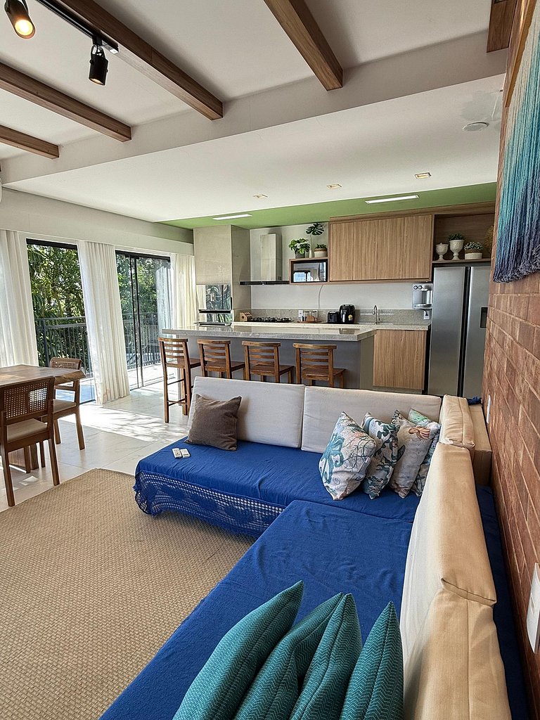 Refuge Corner | Panoramic View | Heated Pool