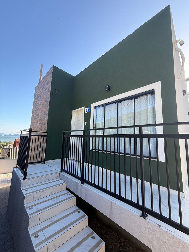 Refuge Corner | Panoramic View | Heated Pool