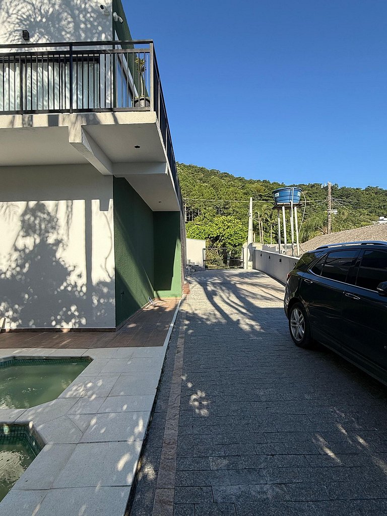 Refuge Corner | Panoramic View | Heated Pool