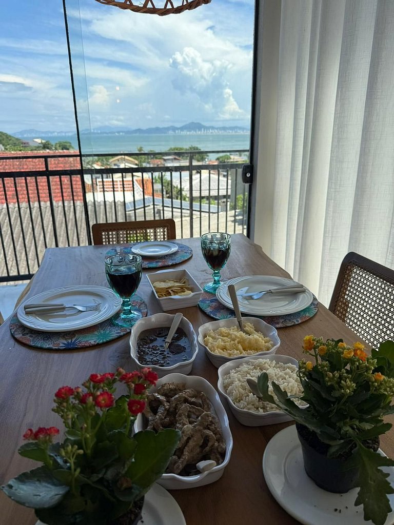 Canto do refúgio | Vista Panorâmica | Piscina Aq.