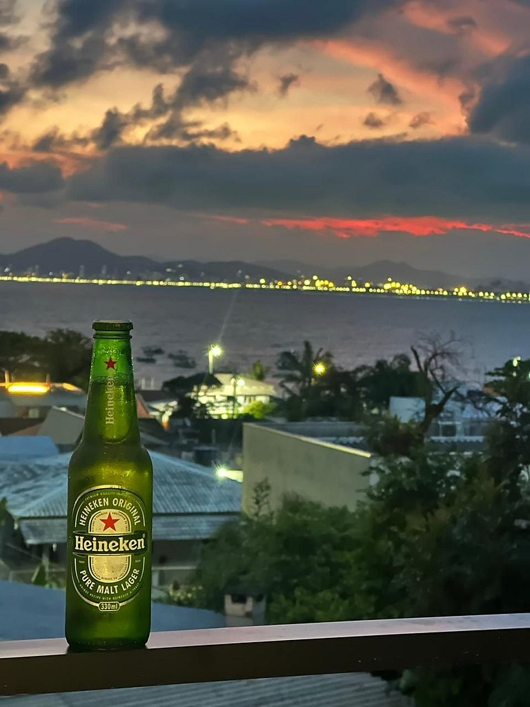 Refuge Corner | Panoramic View | Heated Pool