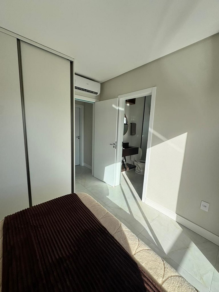 Casa Nova - Moderna | 700m praia | 8 min parque