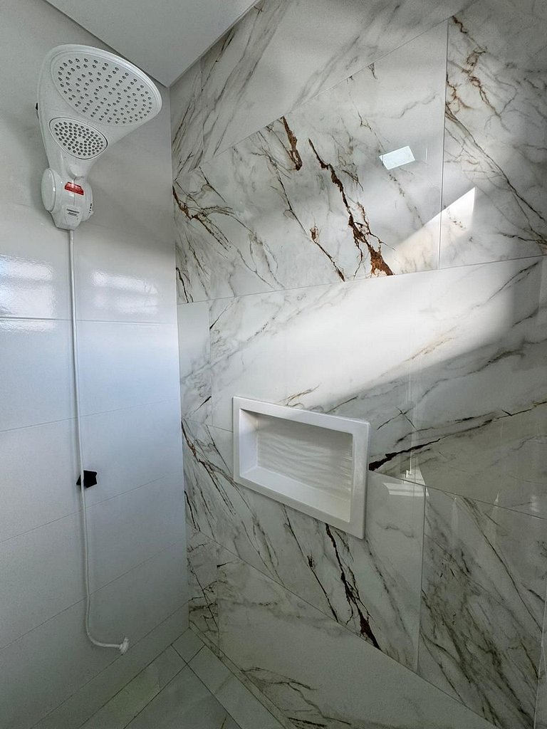 Casa Nova - Moderna | 700m praia | 8 min parque