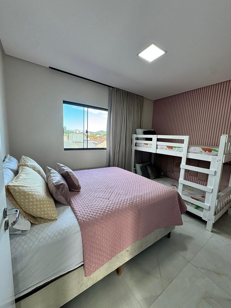 Casa Nova - Moderna | 700m praia | 8 min parque