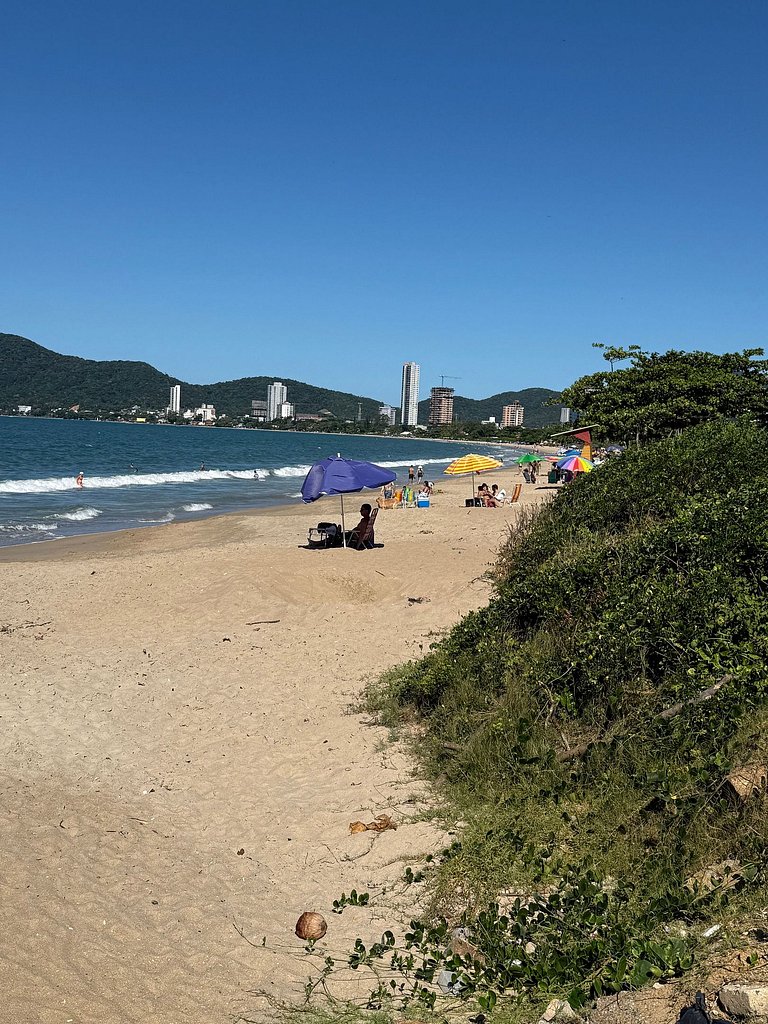 50m da Praia • Vivendas da Armação • Casa Completa