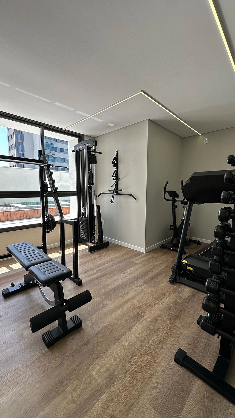 Cobertura a venda Frente Mar