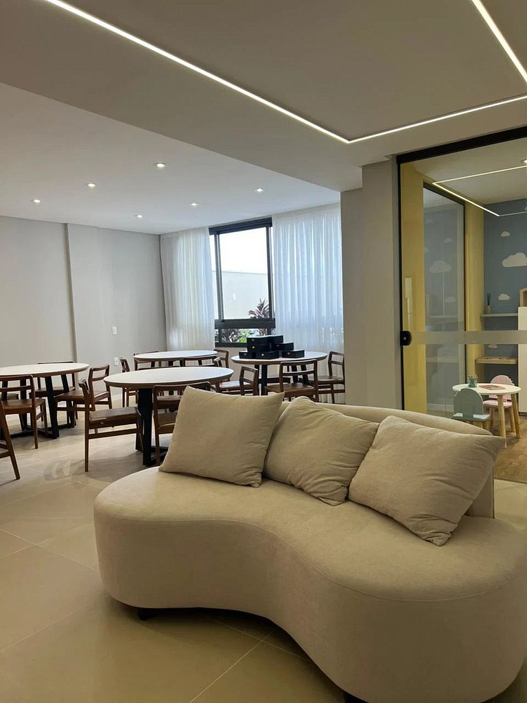 Cobertura a venda Frente Mar