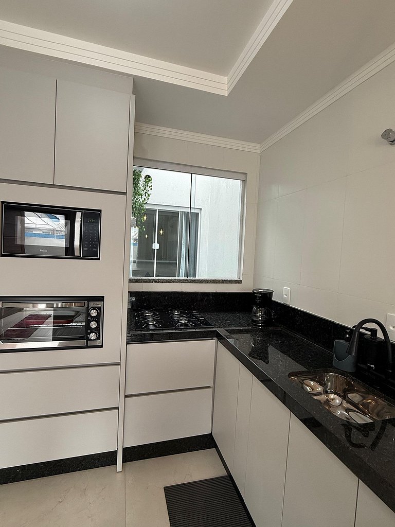 Casa Charmosa para Relaxar e Aproveitar